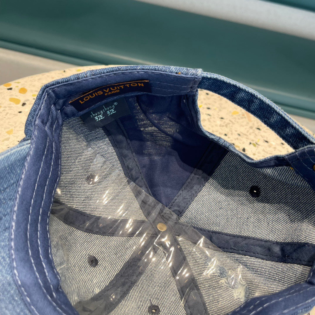 BASEBALL CAP IN CLASSIC BLUE DENIM 433085