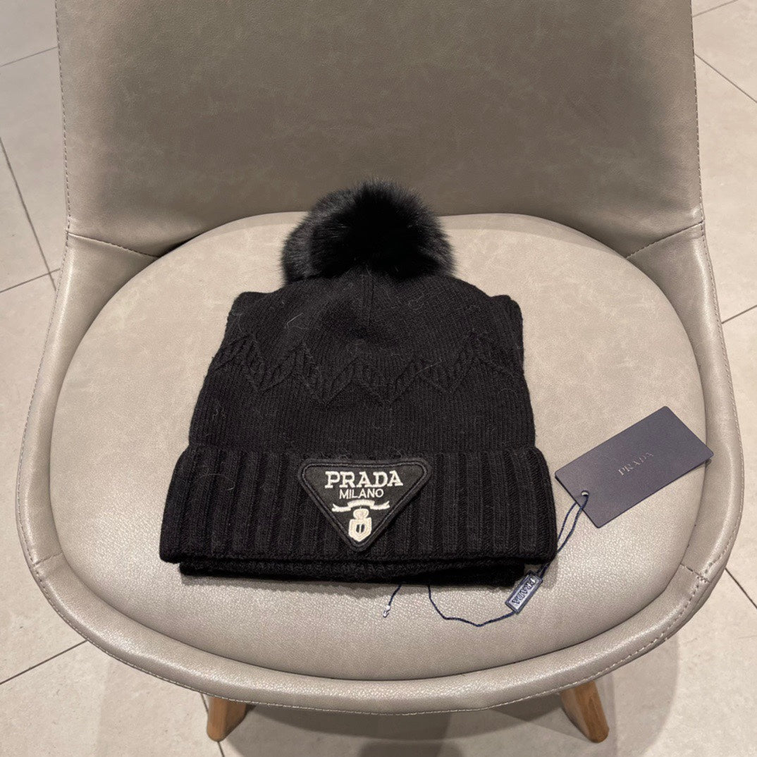 SET SCARF AND HAT IN BLACK CASHMERE AND RABBIT FUR 433246