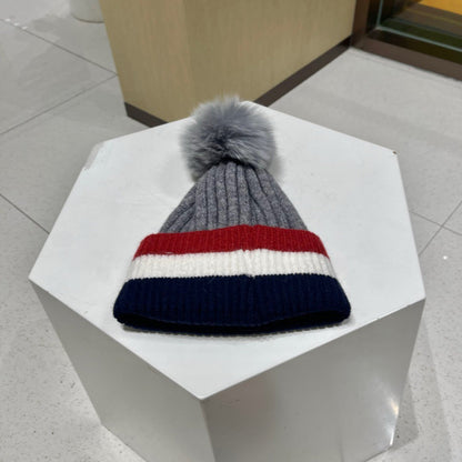 BEANIE HAT IN COLORFUL WOOL 434722