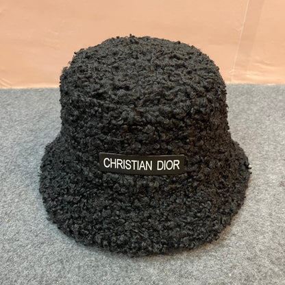 BUCKET HAT IN BLACK FLEECE 436567
