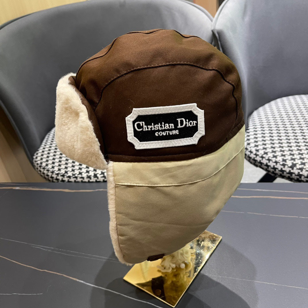 TRAPPER HAT IN BROWN SUEDE AND RABBIT FUR 439534