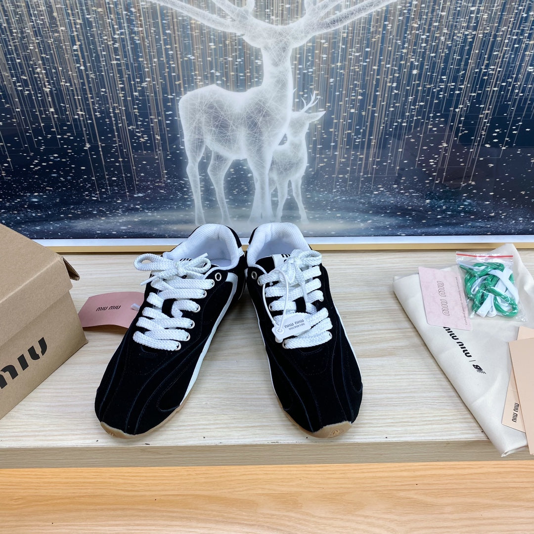 NB Black Sneakers Cowhide