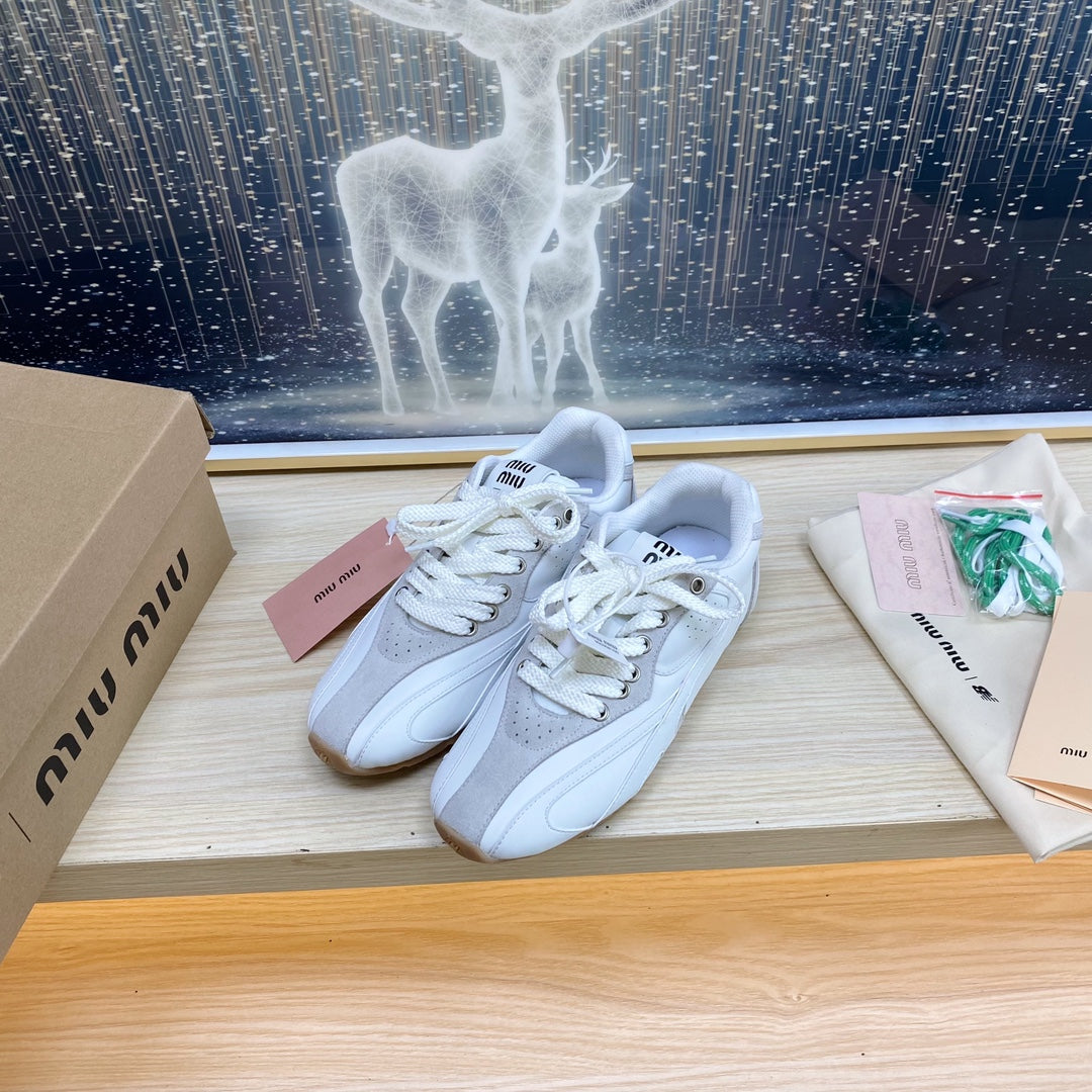 NB White and Gray Sneakers Cowhide