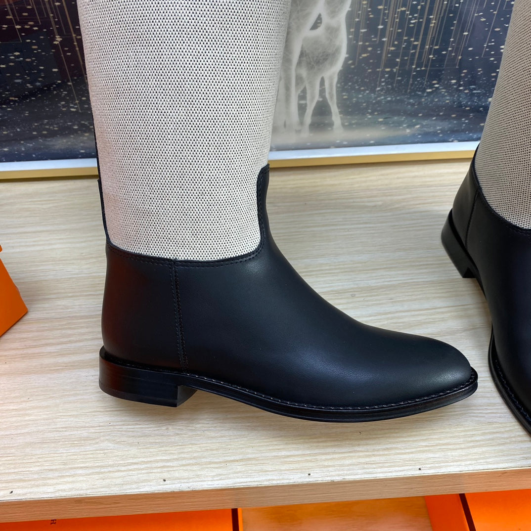 KNEE HIGH BOOTS IN BLACK CALFSKIN AND WHITE FABRIC