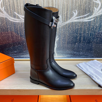 KNEE HIGH BOOTS IN BLACK CALFSKIN