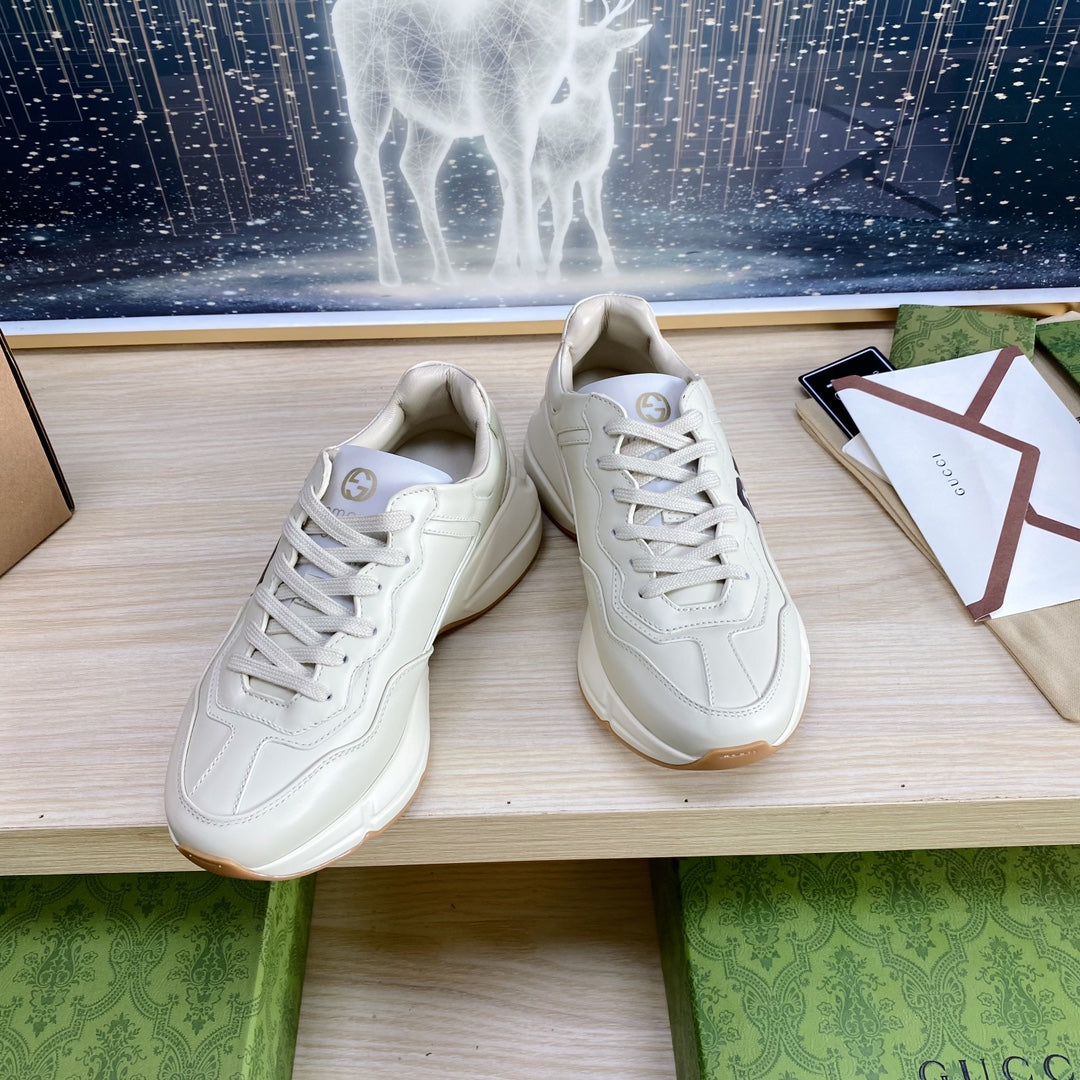 GG COUPLE TRAINER WHITE CALFSKIN WITH ICON 25