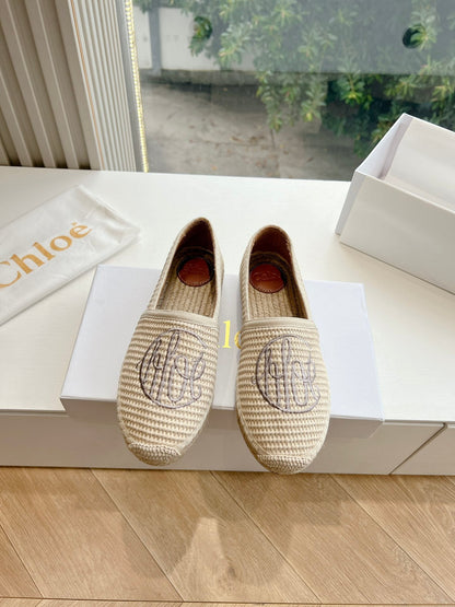 WOVEN LOAFER IN BEIGE RAFFIA