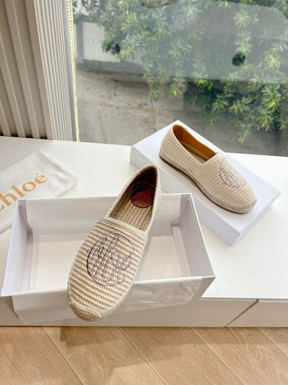 WOVEN LOAFER IN BEIGE RAFFIA