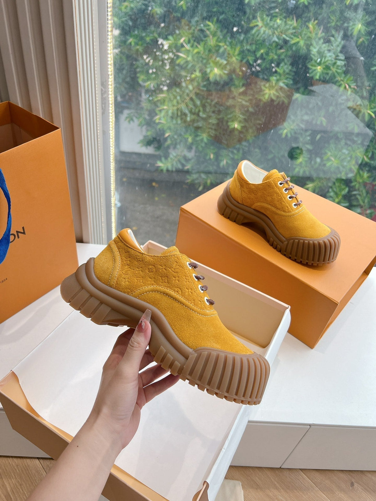 LV ARCHLIGHT SKATE SNEAKER IN HARVEST GOLD EMBOSSED SUEDE