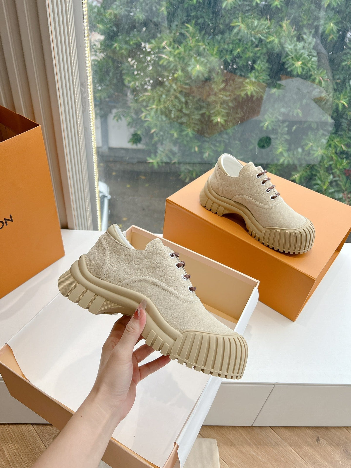 LV ARCHLIGHT SKATE SNEAKER IN PALE BROWN EMBOSSED SUEDE