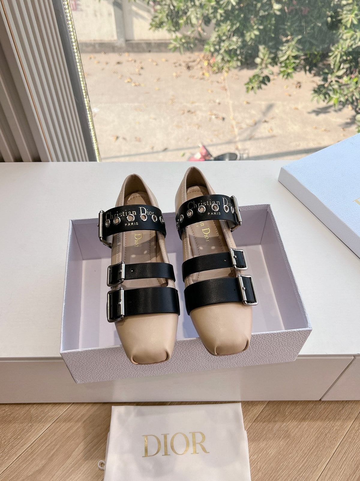 PUNK BALLET FLAT IN CAMEL BEIGE MIX BLACK SUPPLE CALFSKIN