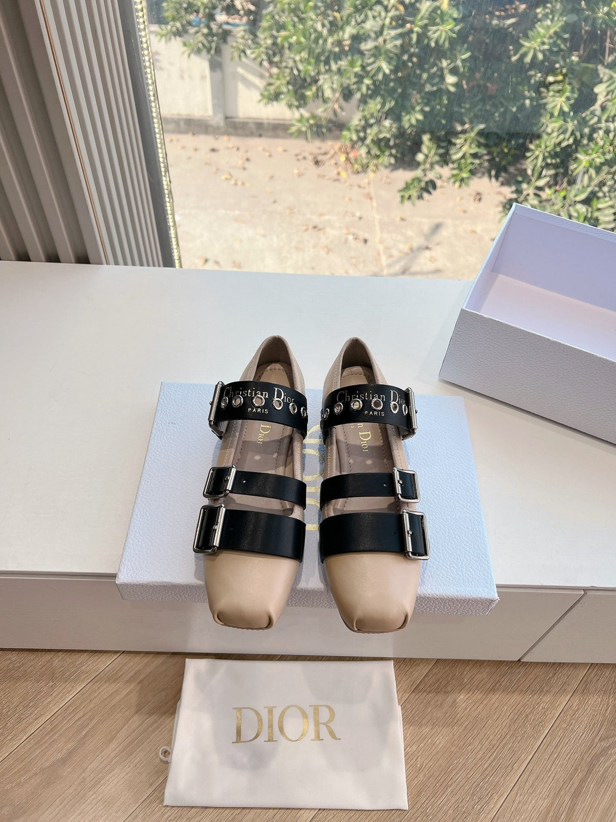 PUNK BALLET FLAT IN CAMEL BEIGE MIX BLACK SUPPLE CALFSKIN
