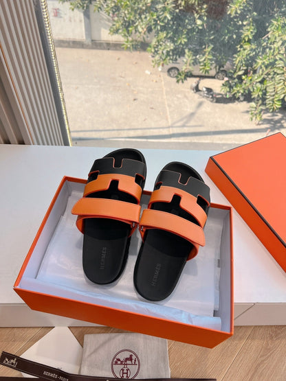 CHYPRE SANDAL IN VIVID ORANGE MIX BLACK CALFSKIN