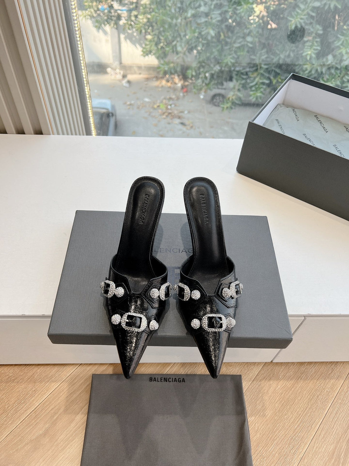 CRYSTAL BUCKLE BLACK WAX-OIL SHEEPSKIN HEELED MULES
