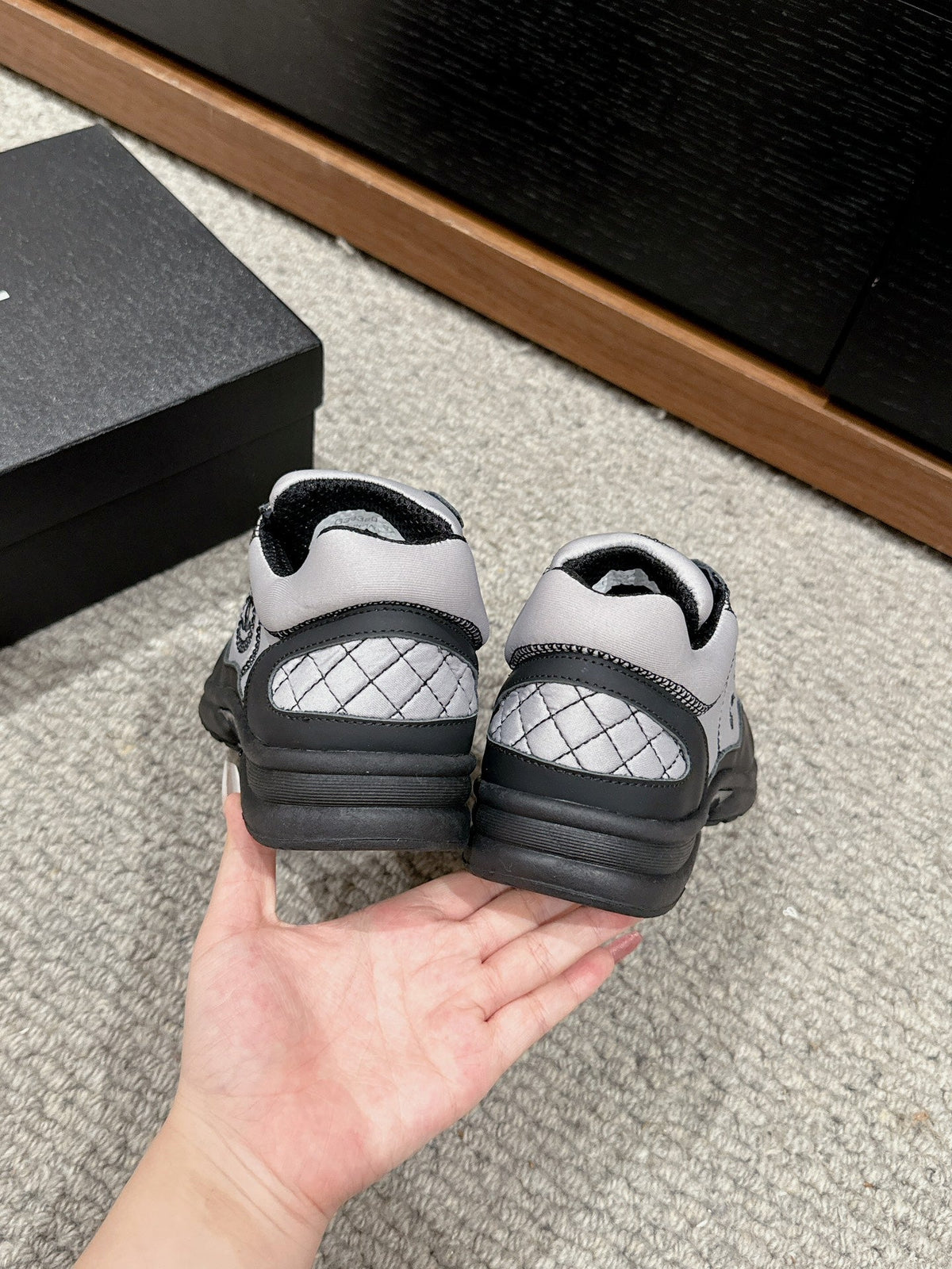 CLASSIC TRAINER IN GREY MIX BLACK FABRIC