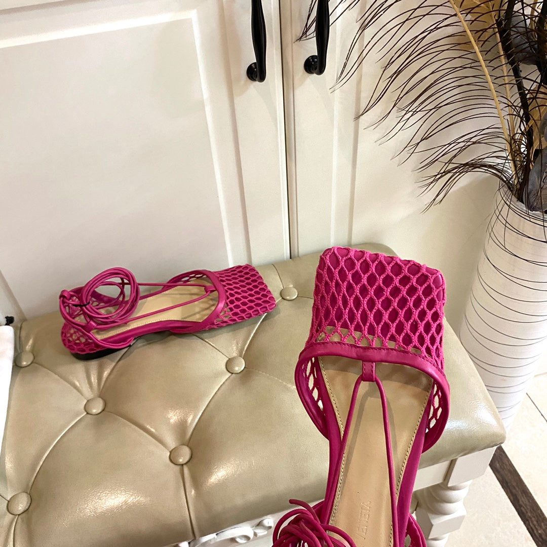 STRETCH LACE-UP FLAT SANDAL IN BRIGHT PINK METALLIZED MESH AND LEATHER