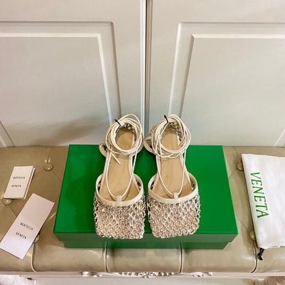 LACE-UP FLAT SANDAL IN WHITE CREAM METALLIZED MESH AND LEATHER WITH RHINSTONES