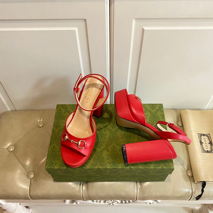 GG HORSEBIT PLATFORM SANDAL IN SCARLET RED SHEEPSKIN