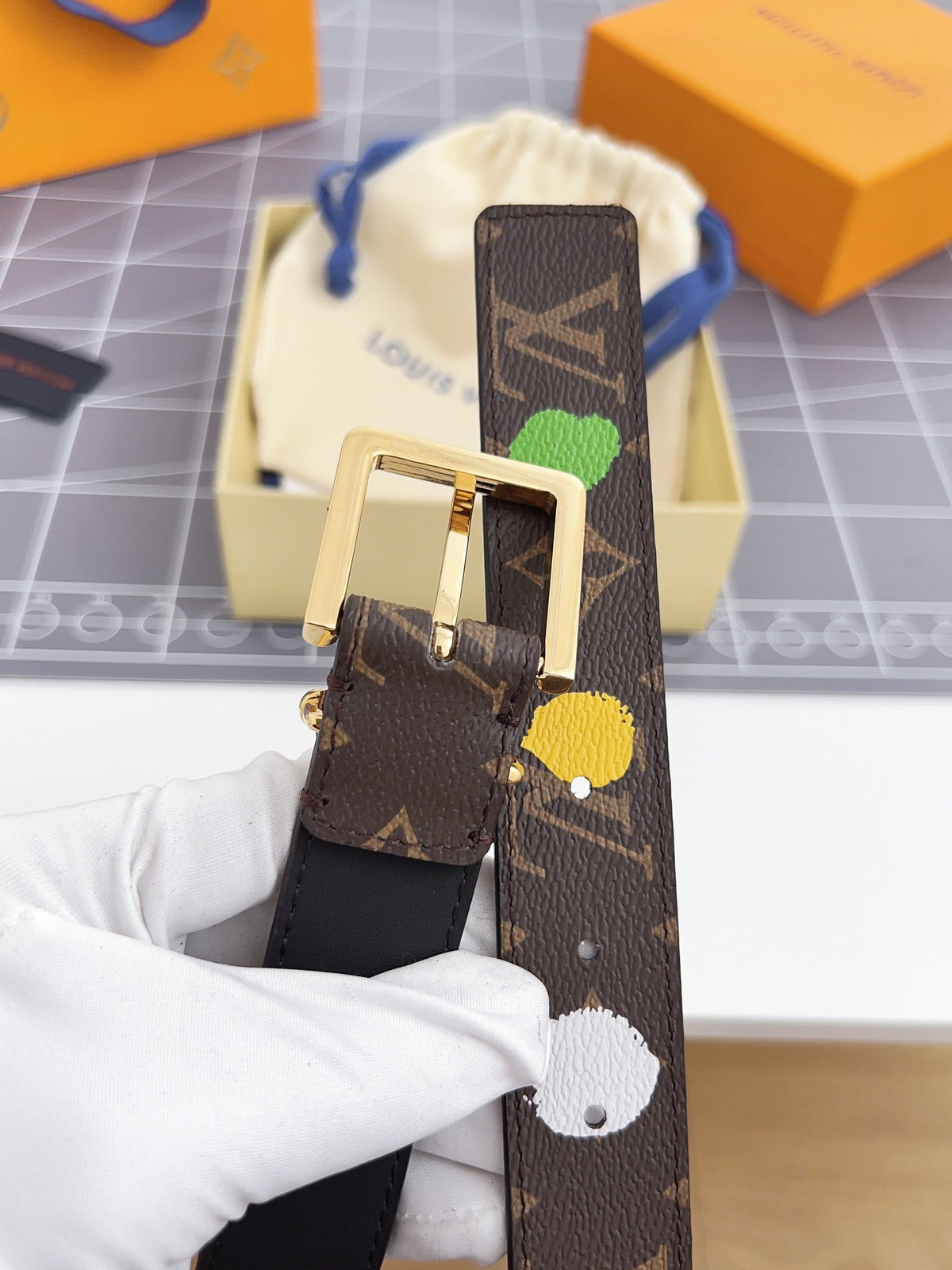 LV BLOOM 30 MM IN COLORFUL MONOGRAM CALFSKIN GOLD HARDWARE