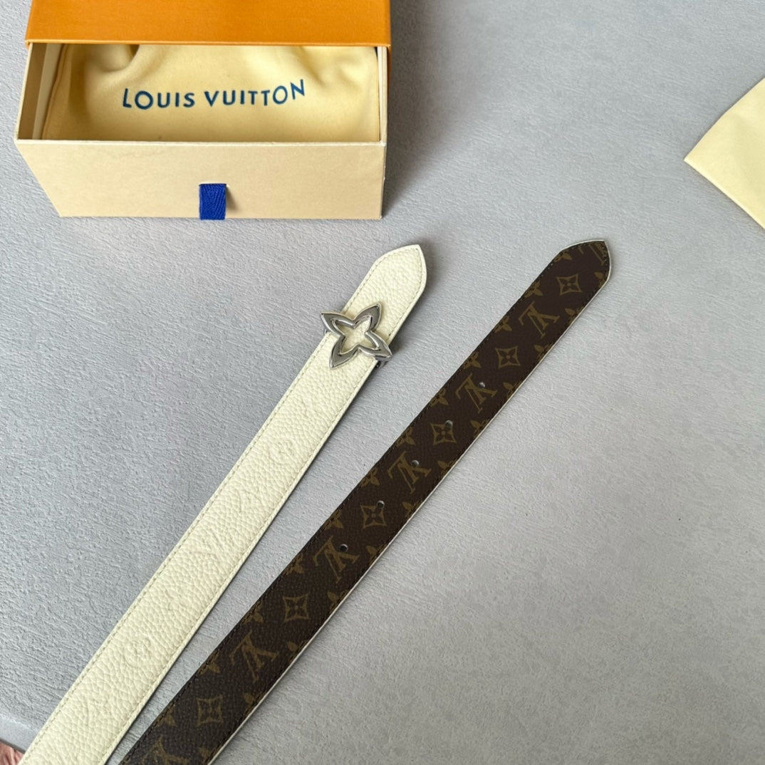 LV  MINI FLOWERGRAM 30MM REVERSIBLE BELT IN WHITE EMBOSSED CALFSKIN SILVER HARDWARE