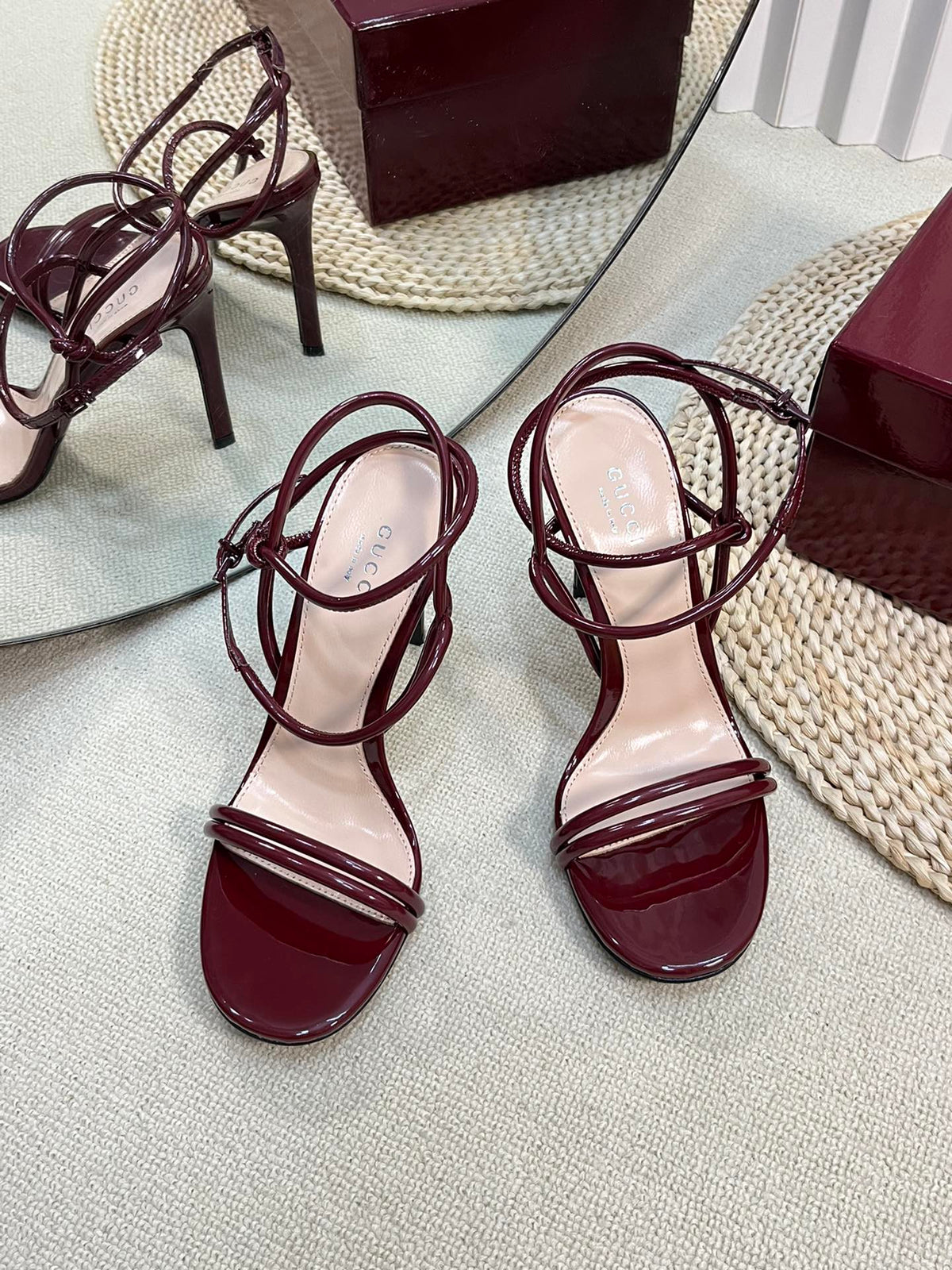 HIGH SANDAL 10 CM IN BERRY RED GLOSSY CALFSKIN