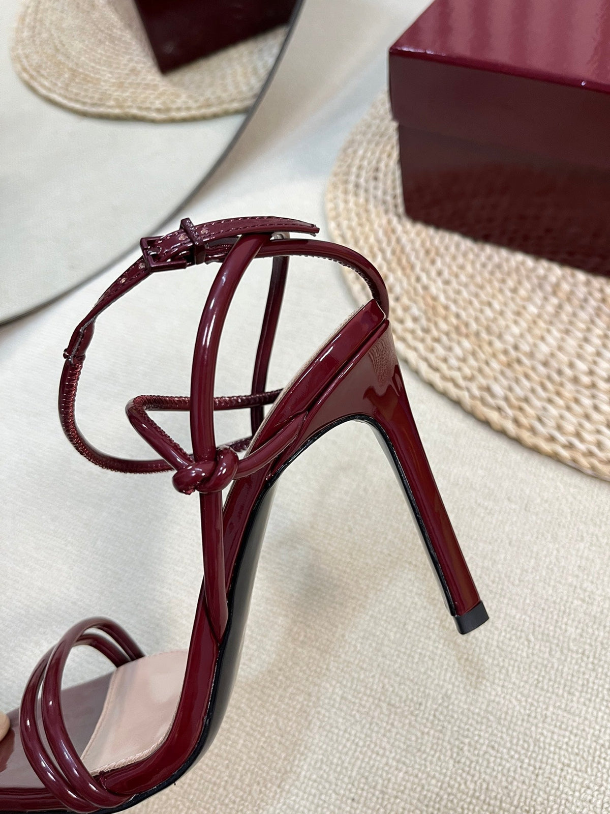 HIGH SANDAL 10 CM IN BERRY RED GLOSSY CALFSKIN