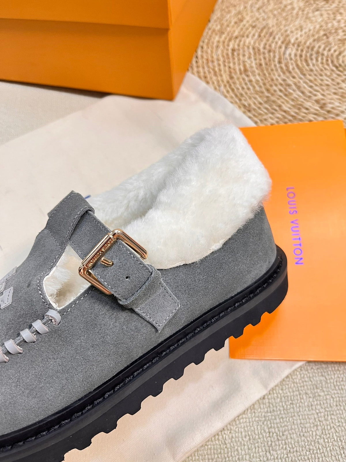 COLORADO COMFORT MARY JANE IN SHADOW GRAY SUEDE AND SHEARLING LINING