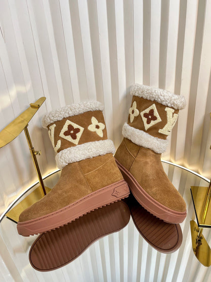 SNOWDROP FLAT ANKLE BOOTS IN CIDER BROWN SUEDE