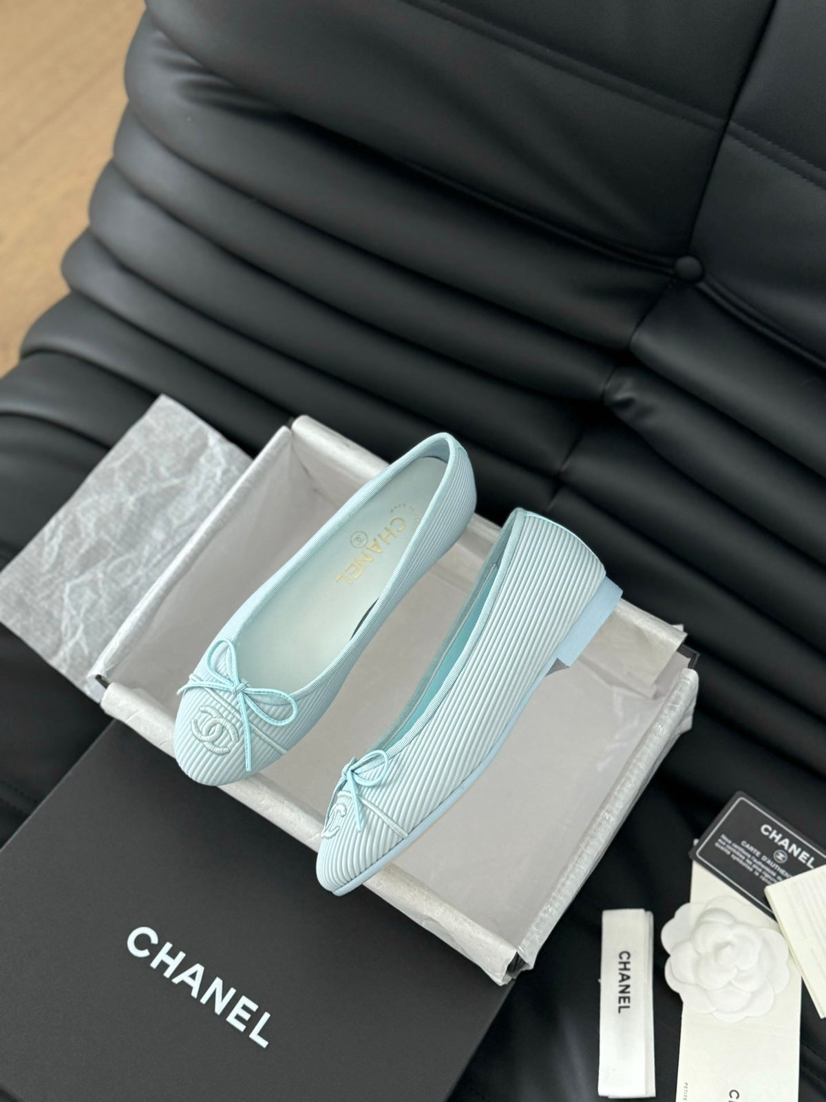 CLASSIC BALLET FLATS LIGHT BLUE LAMBSKIN