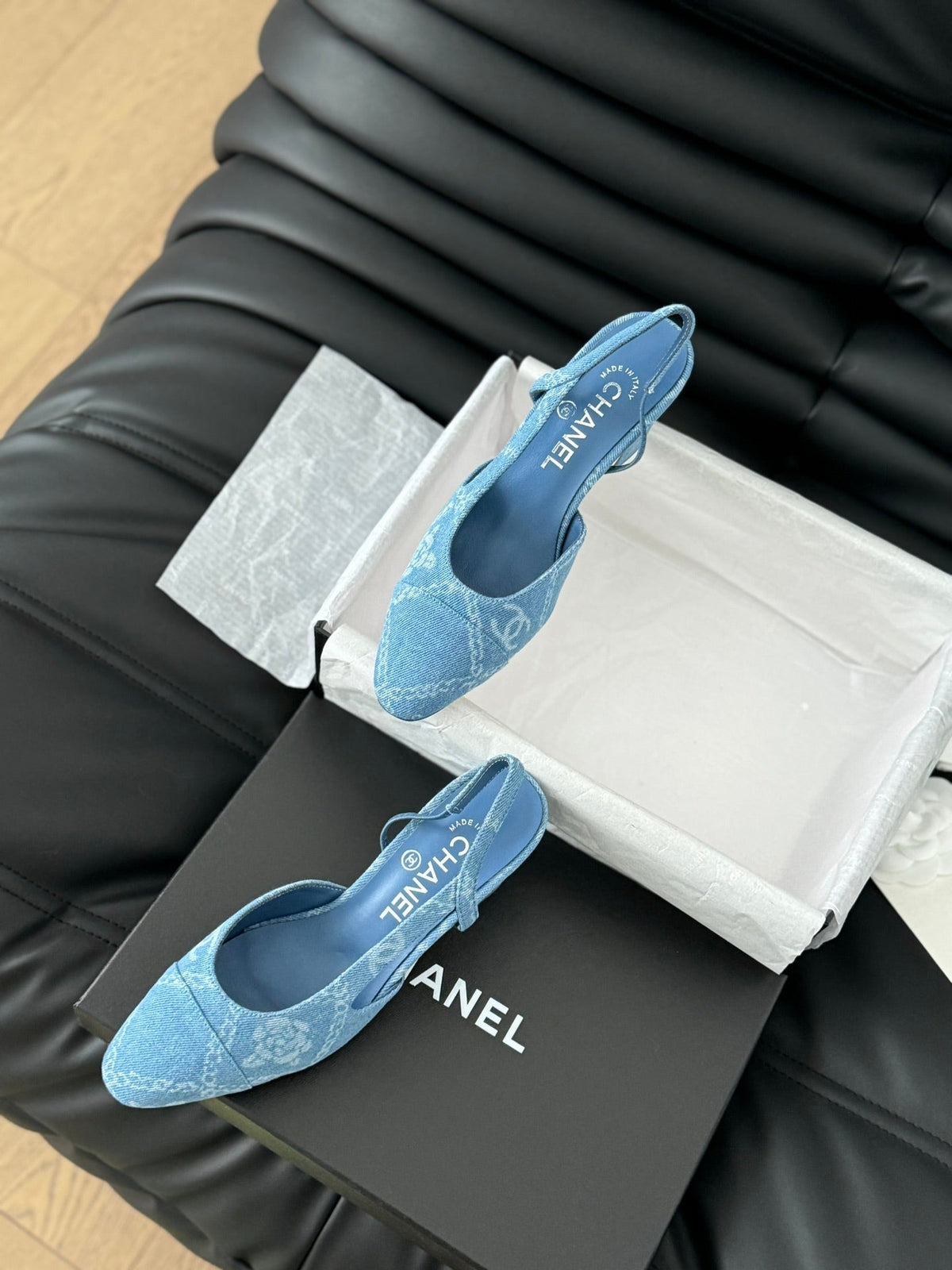 CLASSIC HIGH SLINGBACK CERULEAN BLUE CALFSKIN