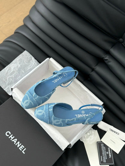 CLASSIC SLINGBACK CERULEAN BLUE CALFSKIN