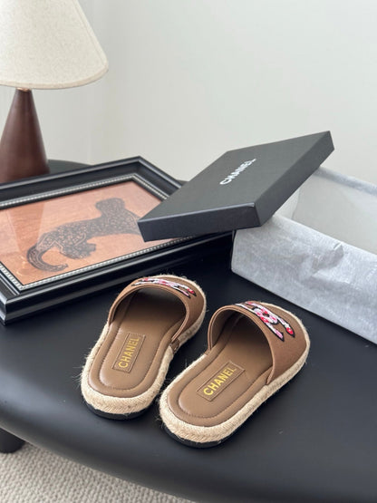 SLIPPERS IN BROWN LAMBSKIN MIX FABRIC AND STRAPS BASE
