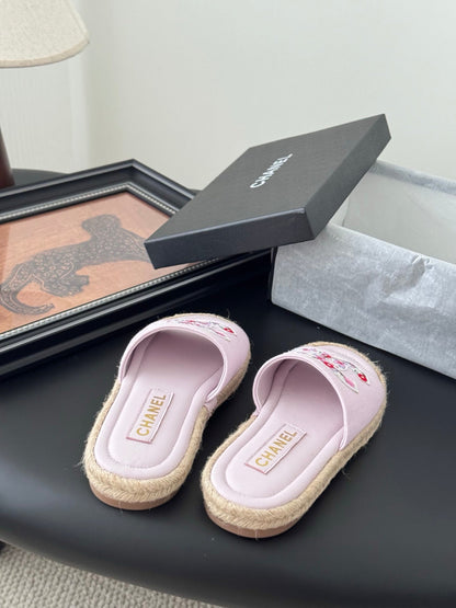 SLIPPERS IN LIGHT PINK SHEEPSKIN MIX FABRIC AND STRAPS BASE