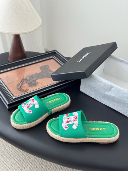 SLIPPERS IN GREEN SHEEPSKIN MIX FABRIC AND STRAPS BASE