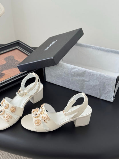 HIGH SANDALS IN WHITE TWEED WITH LOGO STICKER DETAIL