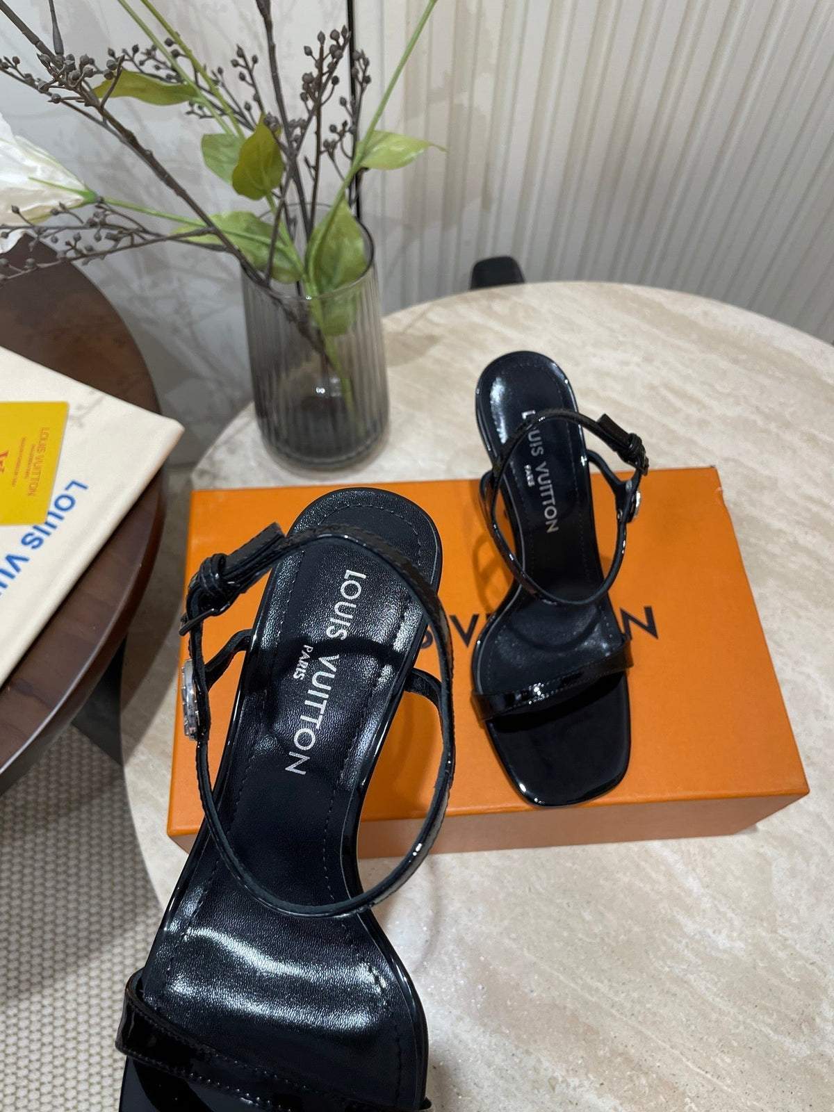 6AM HIGH SANDAL 95 MM IN BLACK PATENT LAMBSKIN