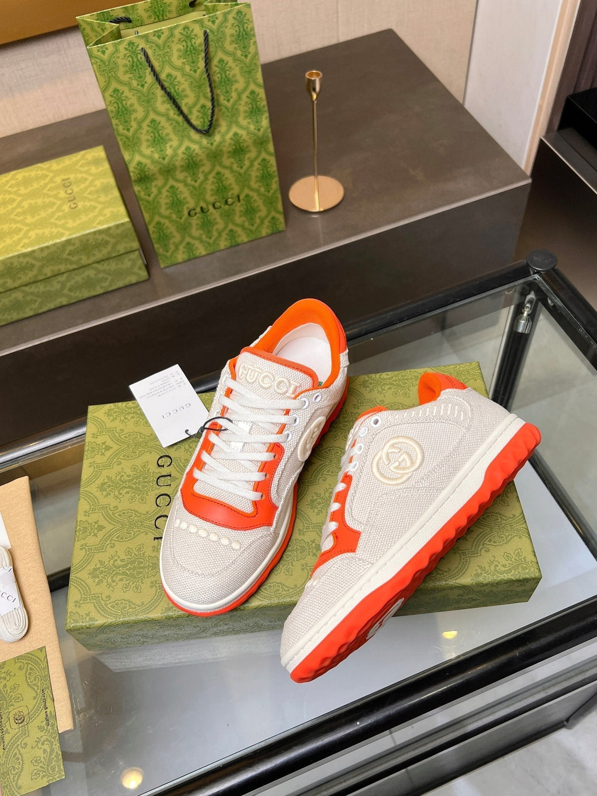 GG MAC80 TRAINER CREAMY WHITE AND ORANGE CALFSKIN