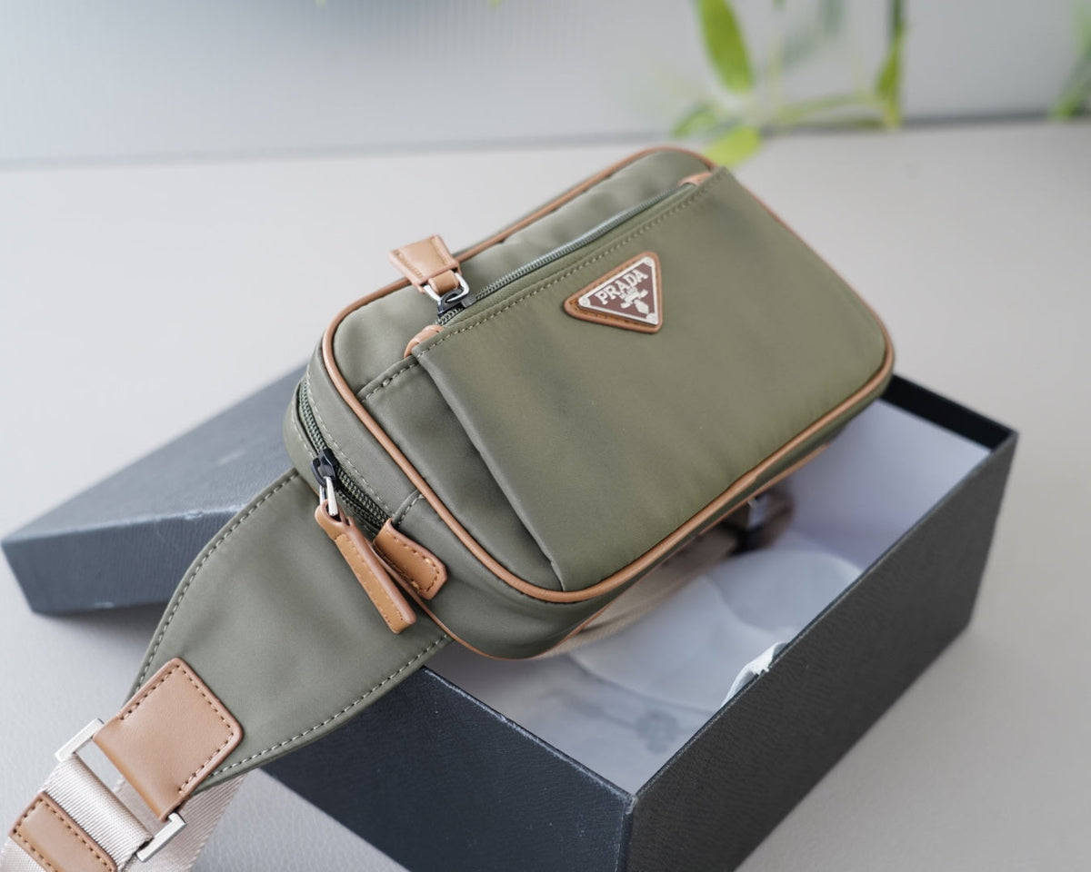 SHOULDER BAG 22 IN GRANITE GREEN RE-NYLON MIX BROWN CALFSKIN