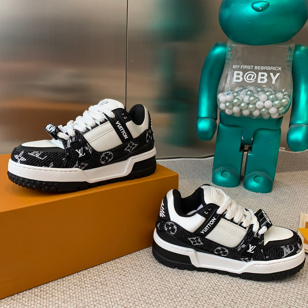 LV TRAINER MAXI SNEAKER IN WHITE MIX BLACK CALFSKIN