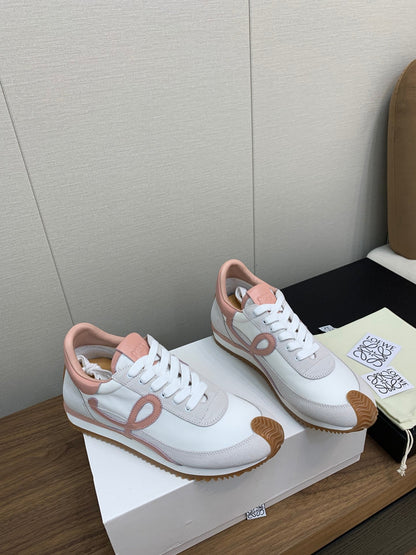 LW FLOW RUNNER SNEAKER WHITE-PEACHY SUEDE