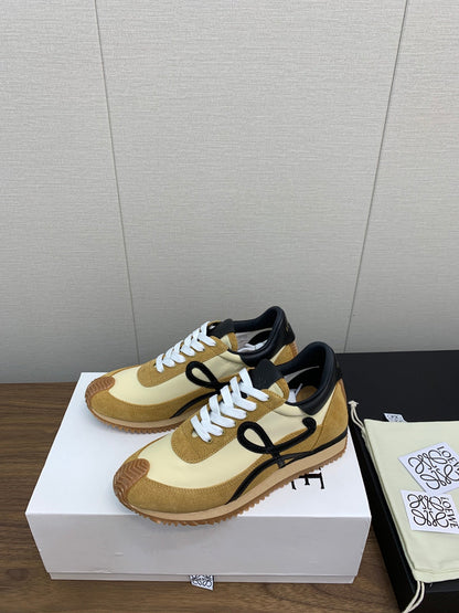 LW FLOW RUNNER SNEAKER AMBER-PASTEL YELLOW SUEDE