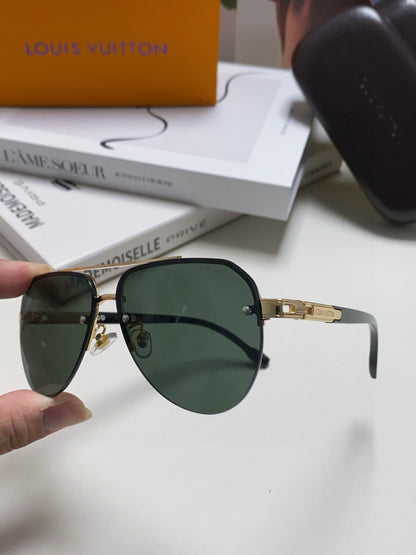 PILOT SUNGLASSES 582589 IN GOLD METAL DARK GREEN LENSES