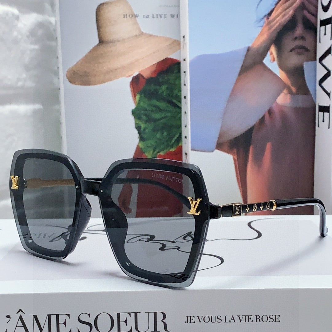 SQUARE SUNGLASSES 581357 IN BLACK ACETATE