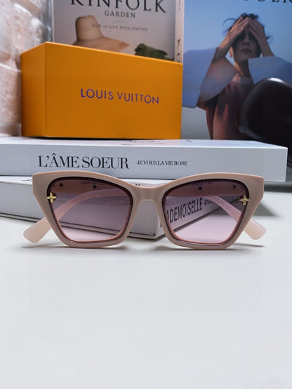 SQUARE SUNGLASSES 581358 IN NUDE PINK ACETATE EMBOSSED MONOGRAM LOGO