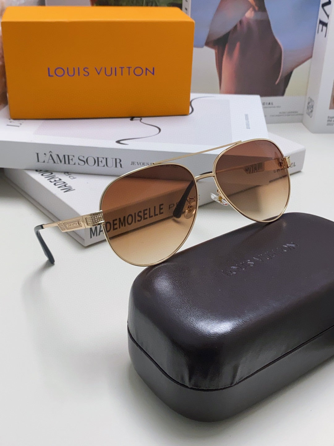 PILOT SUNGLASS 581363 IN GOLD METAL BROWN SMOKE LENSES