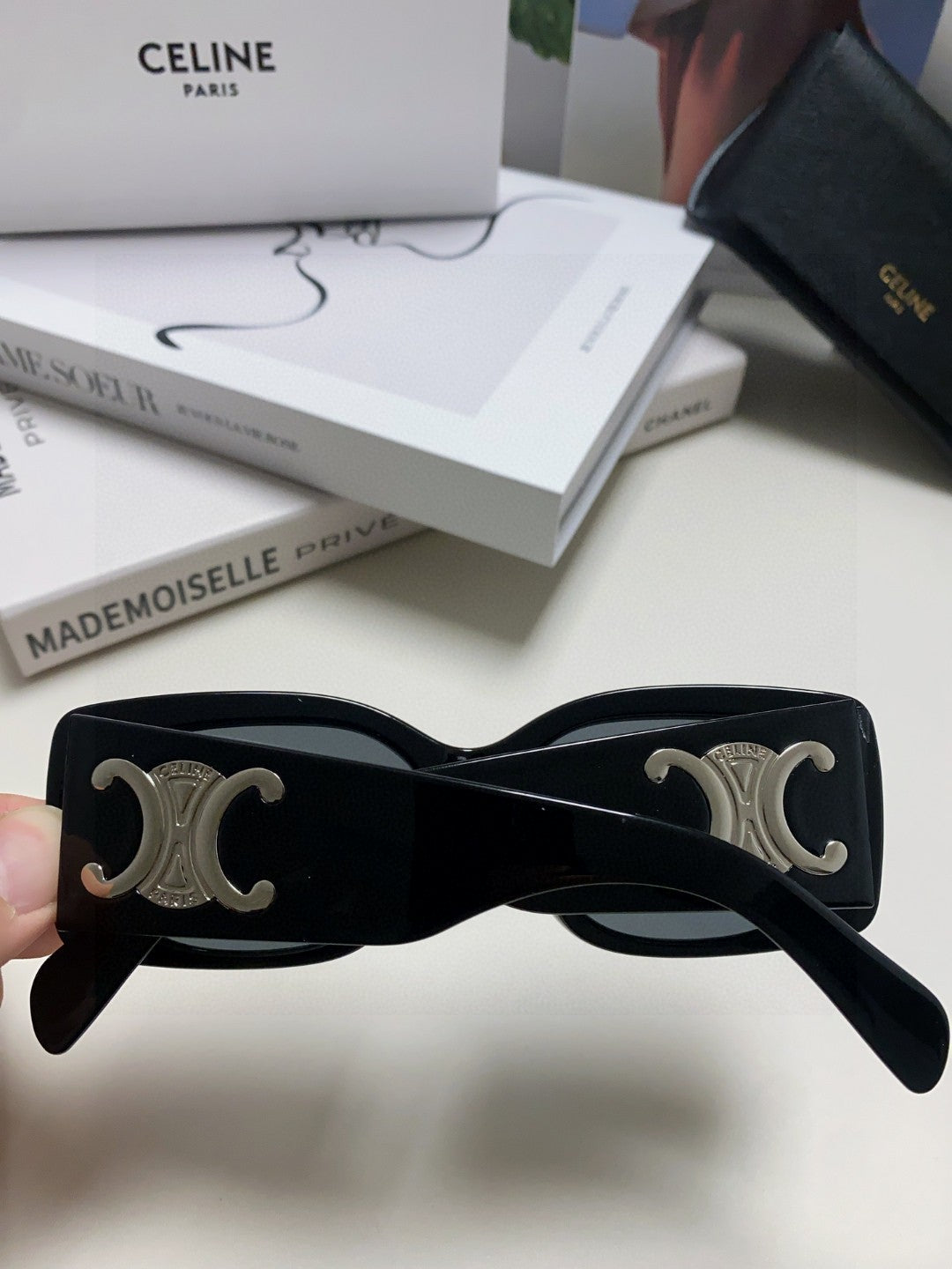 TRIOMPHE SUNGLASSES 548601 IN BLACK ACETATE SILVER LOGO