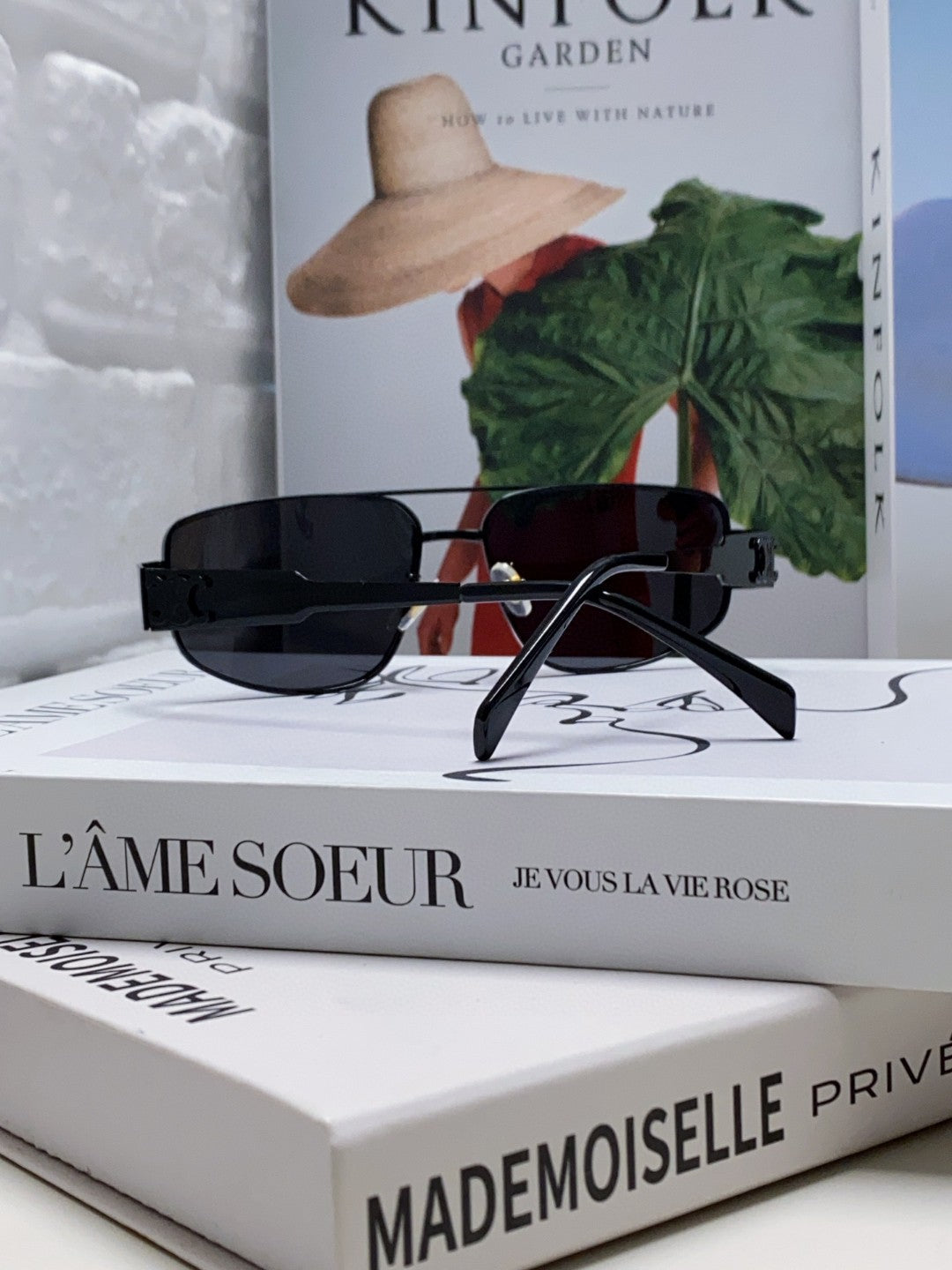 TRIOMPHE SUNGLASS 512996 IN BLACK METAL