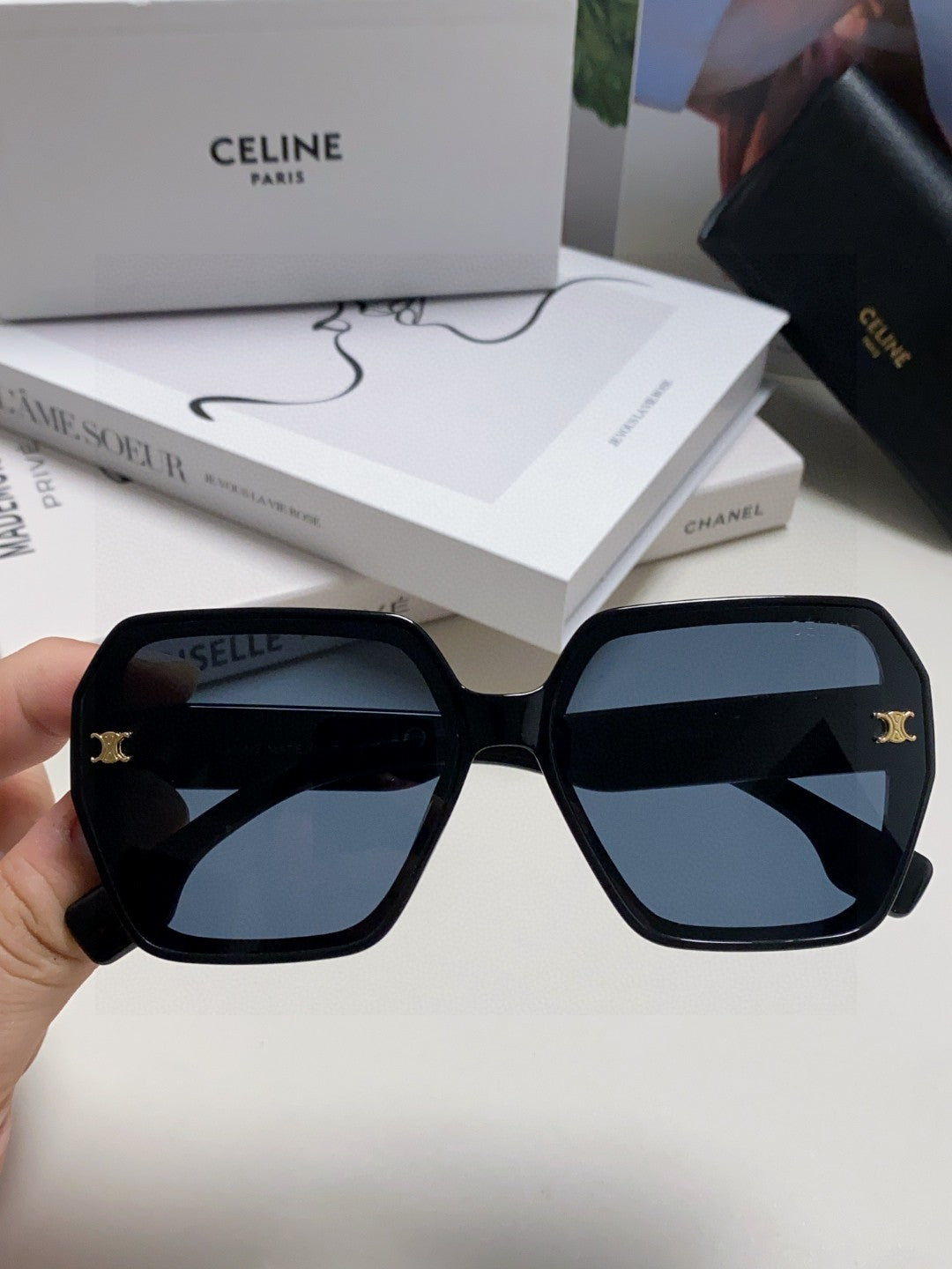 TRIOMPHE SUNGLASSES 552772 IN BLACK ACETATE