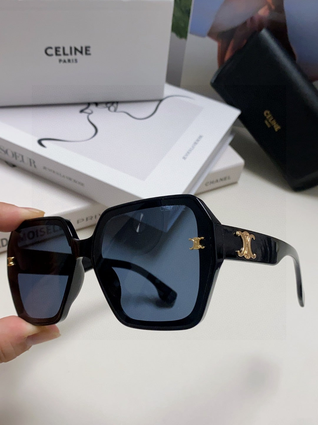 TRIOMPHE SUNGLASSES 552772 IN BLACK ACETATE