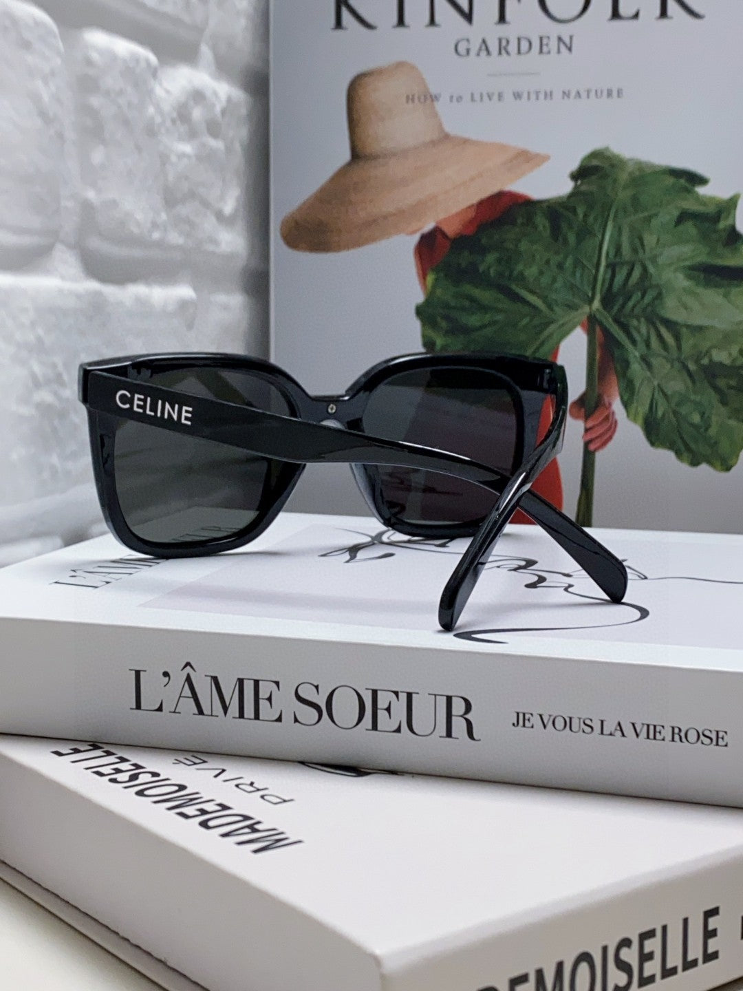 TRIOMPHE SUNGLASSES 552776 IN BLACK ACETATE TEXT LOGO